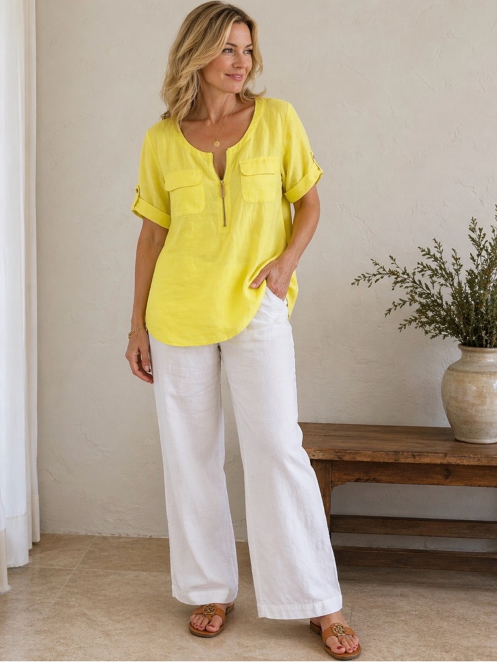 Small yellow Ellen Tracy linen top. Nice gold front zipper. Brand new.